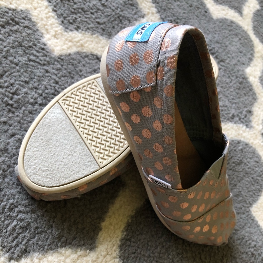 TOMS slip on shoes